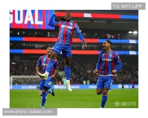 埃泽精彩表现助球队获胜数据显示2射门1射正打进1球并成功过人