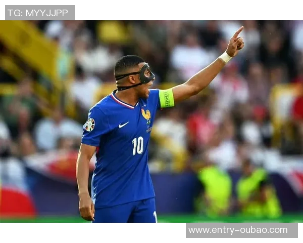 姆巴佩点球表现回顾四射一正中框一次错失获评64分