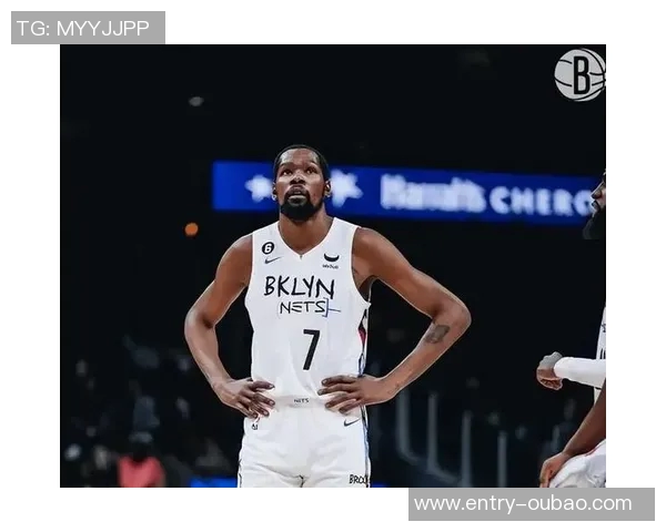 克拉克斯顿篮网盖帽数突破600大关荣登队史第四位成就辉煌