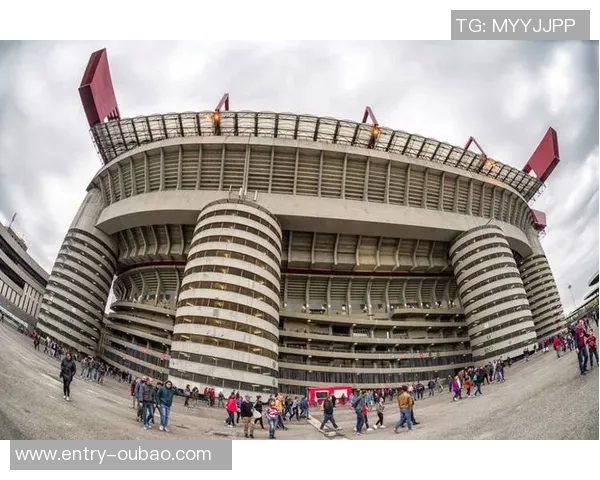 米兰球探现场考察铃木彩艳补时扑点助球队赢得关键胜利